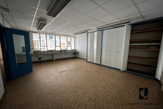 Ma-Cabane - Location Local commercial ROANNE, 135 m²