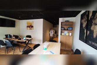 Ma-Cabane - Location Local commercial Roche la Moliere, 60 m²