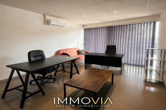 Ma-Cabane - Location Local commercial Rosbruck, 18 m²