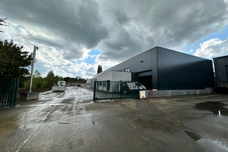 Ma-Cabane - Location Local commercial Saint-Étienne-du-Rouvray, 208 m²