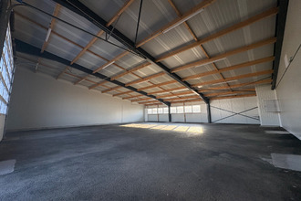 Ma-Cabane - Location Local commercial Saint-André-Goule-d'Oie, 225 m²
