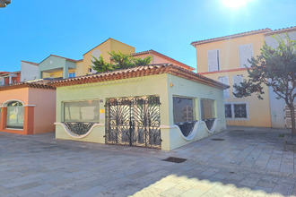 Ma-Cabane - Location Local commercial Saint-Cyr-sur-Mer, 53 m²