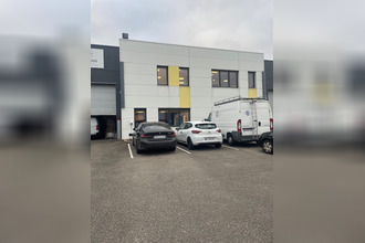 Ma-Cabane - Location Local commercial Saint-Fons, 300 m²