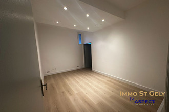 Ma-Cabane - Location Local commercial Saint-Gély-du-Fesc, 55 m²