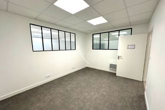 Ma-Cabane - Location Local commercial SAINT-GILLES-CROIX-DE-VIE, 190 m²