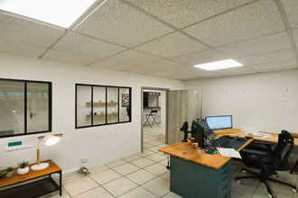 Ma-Cabane - Location Local commercial Saint-Herblain, 691 m²