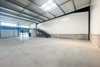 Location Local commercial 69720, Saint-Laurent-de-Mure France