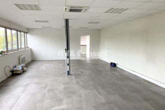 Ma-Cabane - Location Local commercial Saint-Ouen-l'Aumône, 524 m²