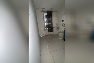 Ma-Cabane - Location Local commercial SALON-DE-PROVENCE, 107 m²