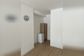 Ma-Cabane - Location Local commercial SAUVIAN, 18 m²