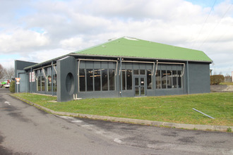 Location Local commercial 64121, Serres-Castet France