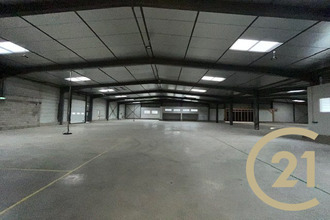 Ma-Cabane - Location Local commercial Terssac, 2150 m²
