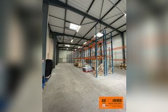 Ma-Cabane - Location Local commercial Thiers, 323 m²