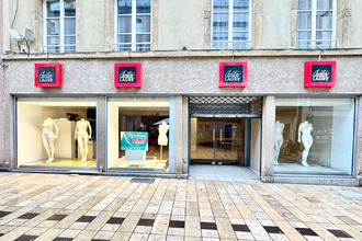 Ma-Cabane - Location Local commercial THIONVILLE, 128 m²