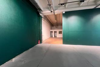 Ma-Cabane - Location Local commercial Vallauris, 480 m²