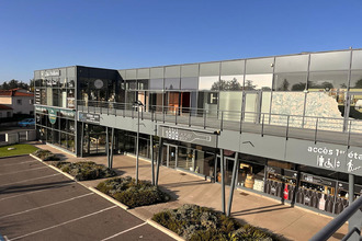Location Local commercial 42340, VEAUCHE France
