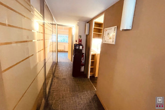 Ma-Cabane - Location Local commercial VILLEURBANNE, 125 m²