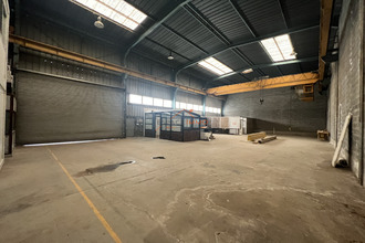 Ma-Cabane - Location Local commercial Wallers, 400 m²