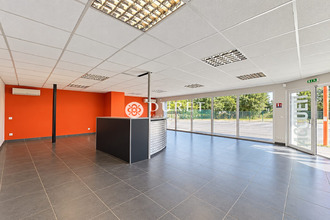 location localcommercial aizenay 85190