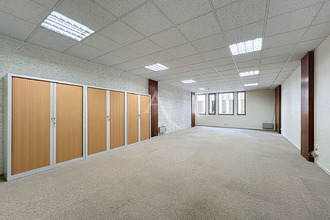 location localcommercial angers 49000