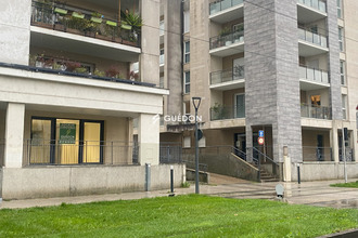 location localcommercial angers 49100