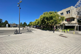 location localcommercial aubagne 13400
