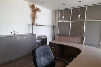 location localcommercial auray 56400