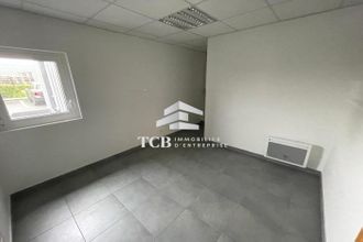 location localcommercial avrille 49240