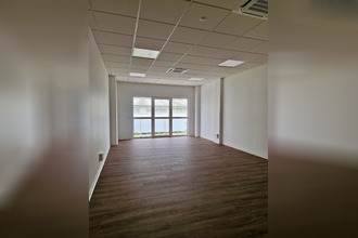 location localcommercial baie-mahault 97122