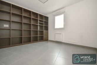 location localcommercial brains 44830