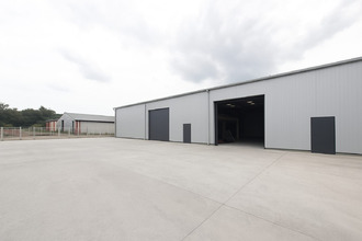 location localcommercial brech 56400