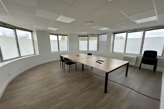 location localcommercial bruges 33520