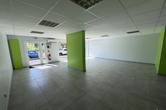 location localcommercial bruges 33520