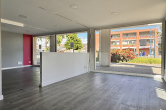 location localcommercial castelginest 31780
