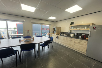 location localcommercial caudan 56850