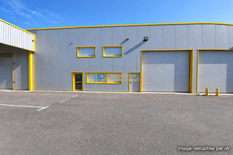 location localcommercial caudan 56850