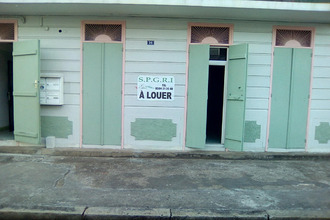 location localcommercial cayenne 97300