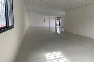 location localcommercial cayenne 97300