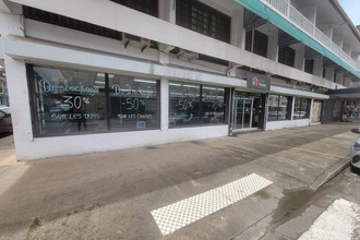 location localcommercial cayenne 97300