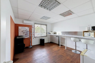location localcommercial cenon 33150