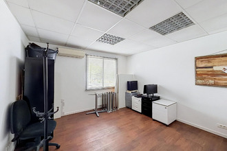 location localcommercial cenon 33150
