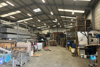 location localcommercial champagne 72470