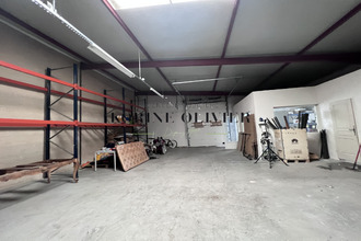 location localcommercial charleval 13350