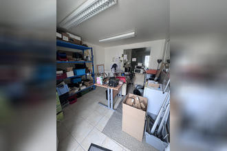 location localcommercial charleval 13350