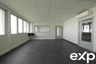 location localcommercial chassieu 69680