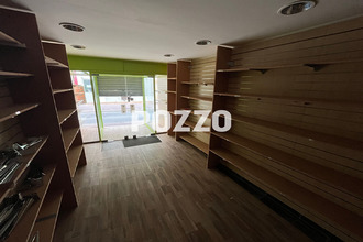 location localcommercial cherbg-octeville 50100