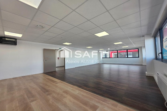 location localcommercial chessy 77700
