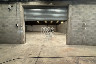 location localcommercial cheval-blanc 84460