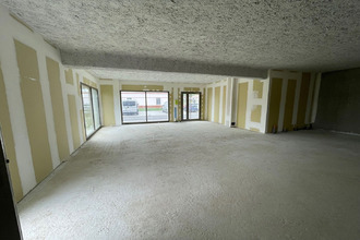 location localcommercial corbarieu 82370