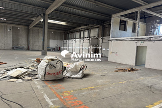 location localcommercial corbas 69960